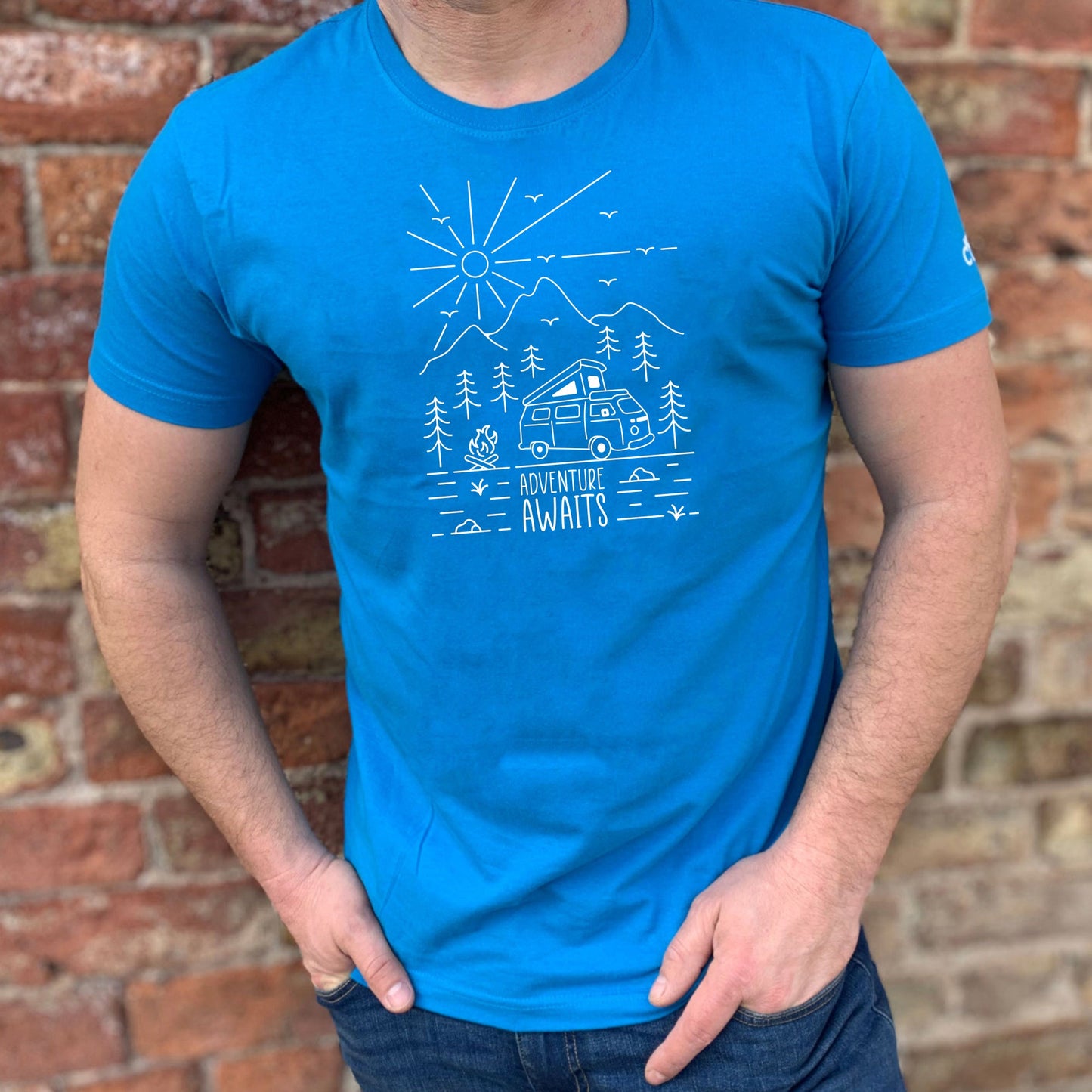 VW Camper Adventure Awaits Men`s T-shirt